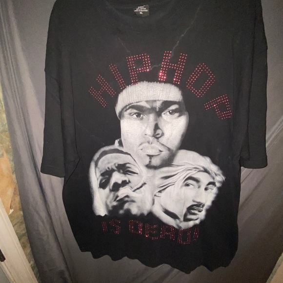 Hip hop is dead preowned look at picture - Picture 1 of 5